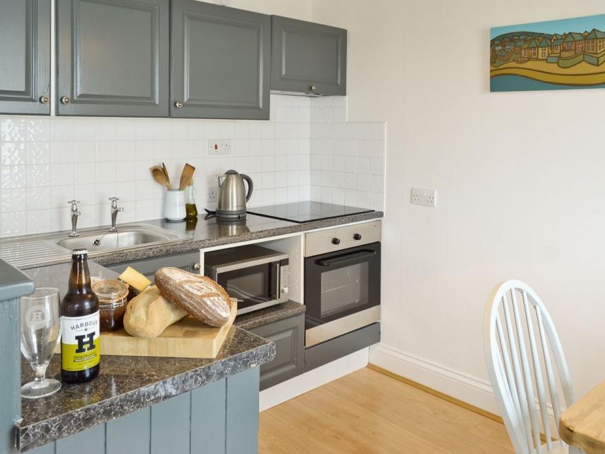 The Boat Watch - 28477