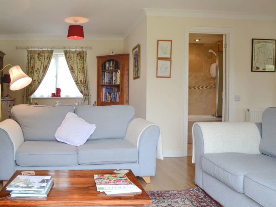 Heron's Nest - 28482