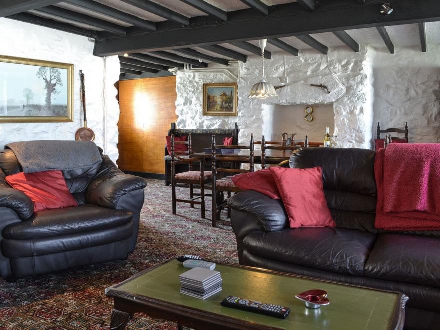 Porth Cormon Farmhouse