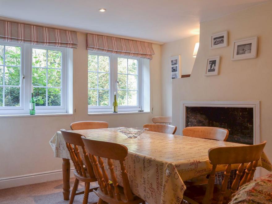 Upper Bunkers Hill Cottage