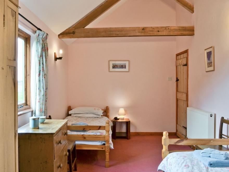 The Wood Shed - E1919