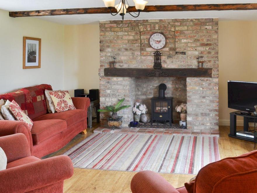 Horseshoe Cott-E3271