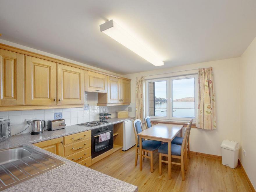 No 3 Esplanade Court