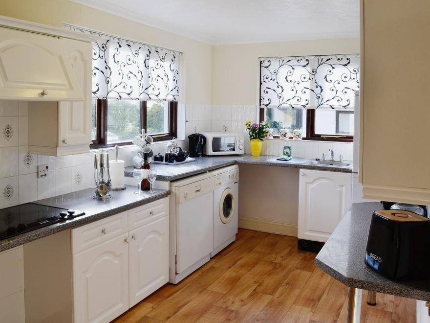 River View Cottage - CV44