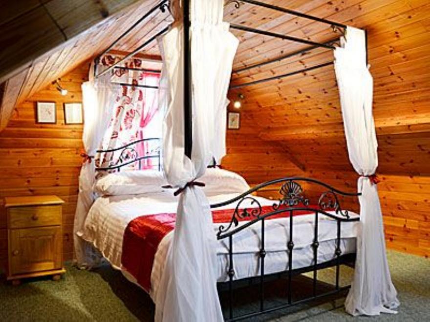 Coachmans Cottage-B5813