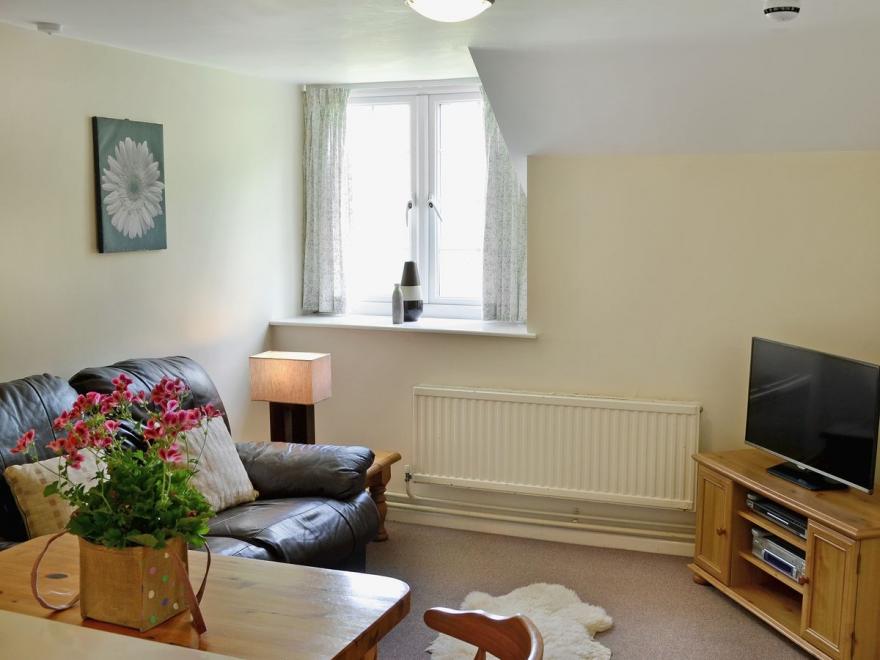 Bullfinch Apartment -B6133