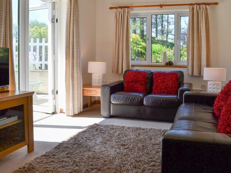 Bluebell Apartment  -B6849