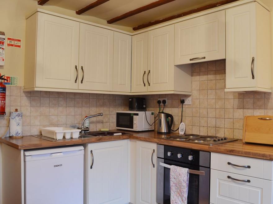 Mill Farm Cottages - Cherry Tree