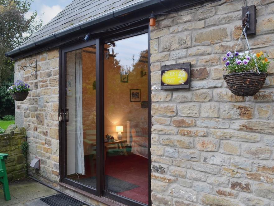 Mill Farm Cottages - Cherry Tree