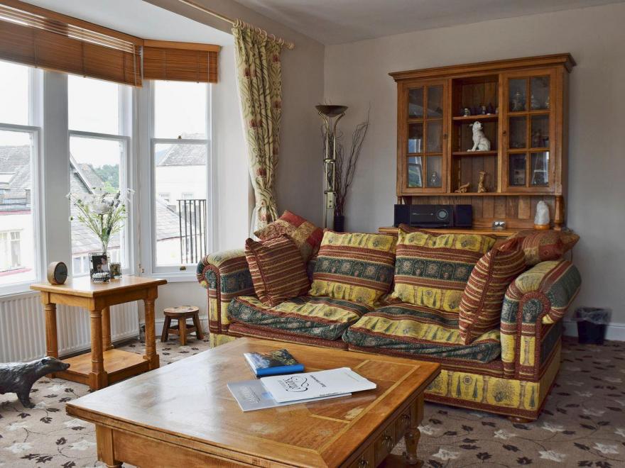 Peak View- Royal Oak House