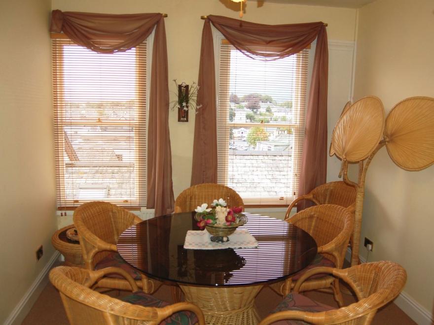 Peak View- Royal Oak House