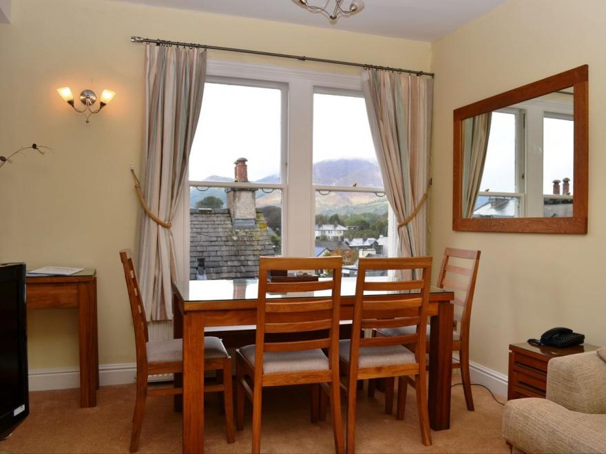 Osprey- Royal Oak House