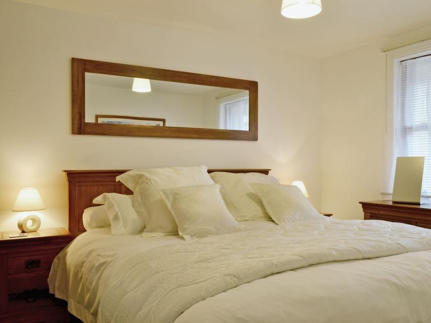 Glenmore - Hewetson Court