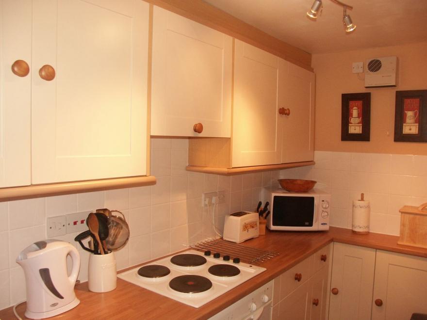 Ashbrooke- Hewetson Court