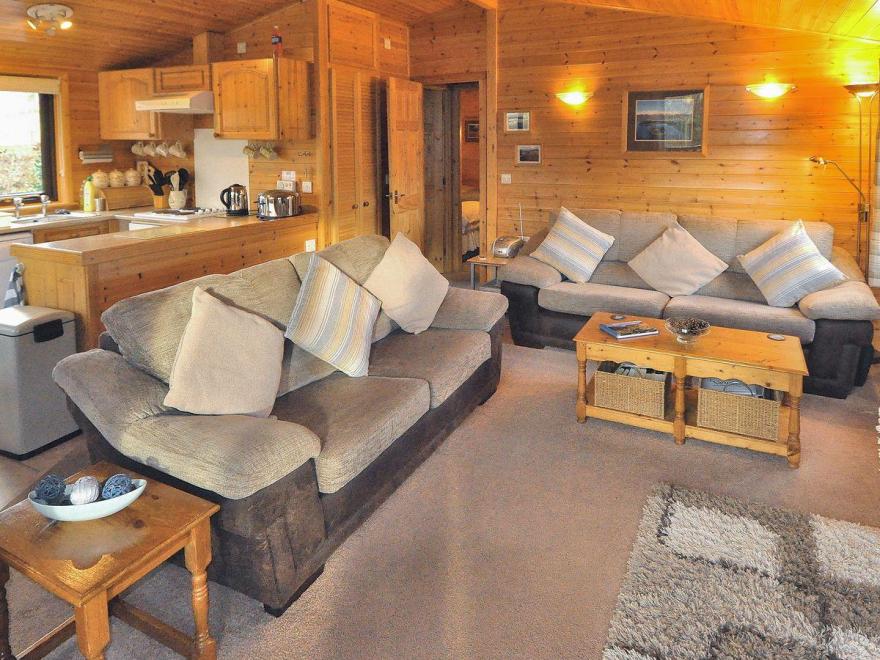 Derwent Lodge - Burnside Park