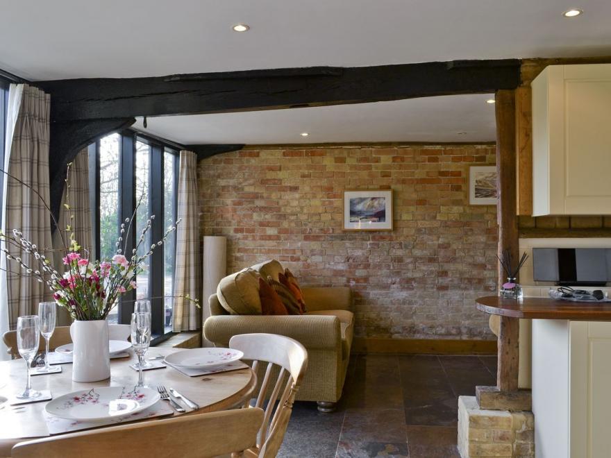 The Cart Lodge-E3568