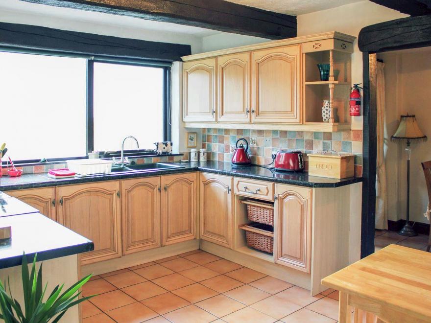 Staveley House Apartment