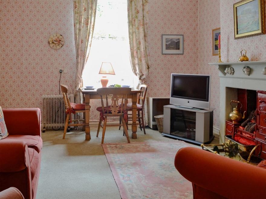 Newbiggin Hall - Rose Cottage