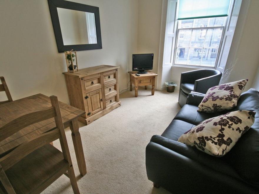 Market Cross Maisonette No.3