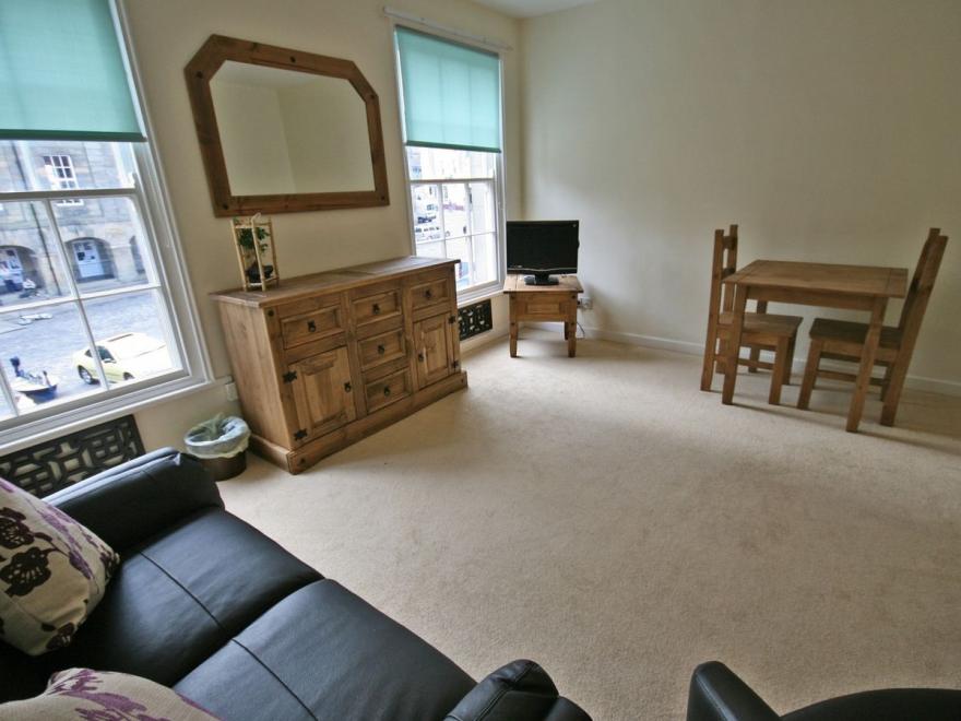 Market Cross Maisonette No.6