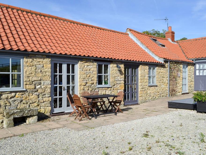 Sands Farm Honeysuckle