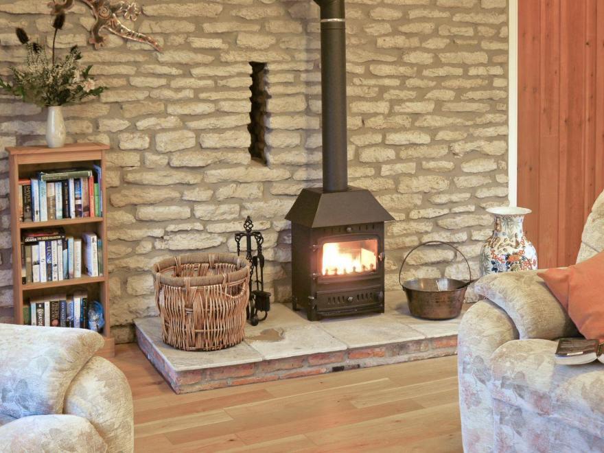 Basin Howe Farm Opal Cottage