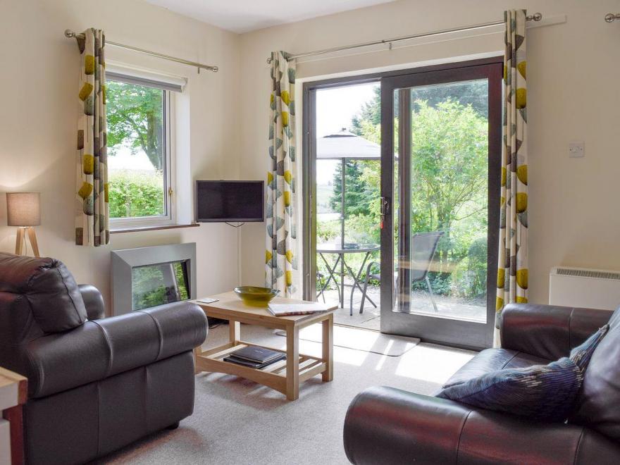 The Old Coach House-Skomer