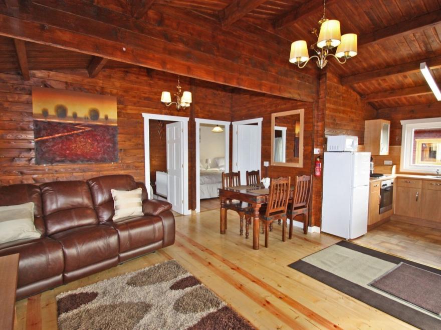 White Springs - Oak Lodge