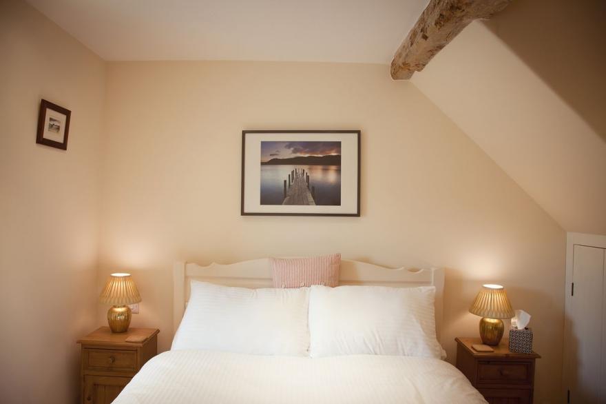 Thomasin Selside Hall