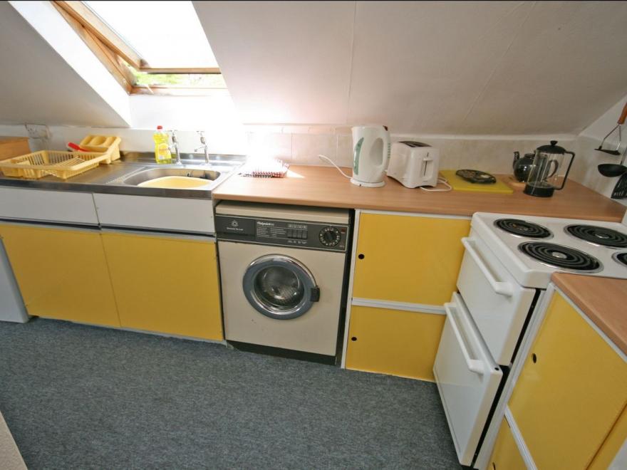 Glenburn House Apt 1