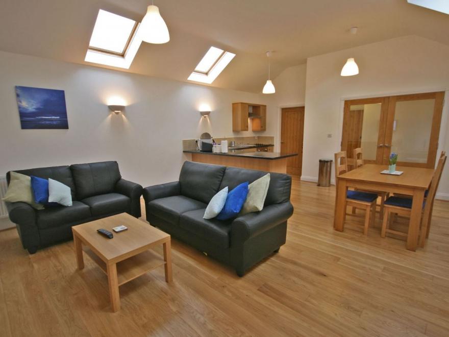 Hideaway Cottage No 1