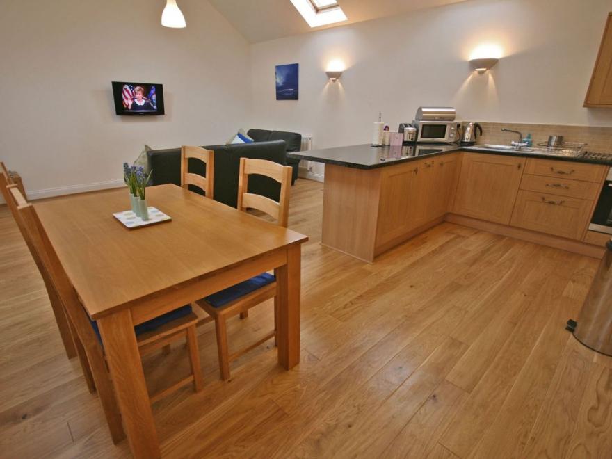 Hideaway Cottage No 1