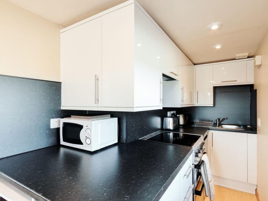 The Stable - CC537233