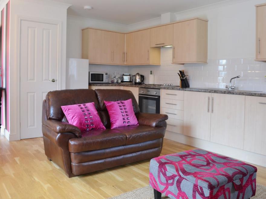 Dairy Cottage - Beaufort Estate