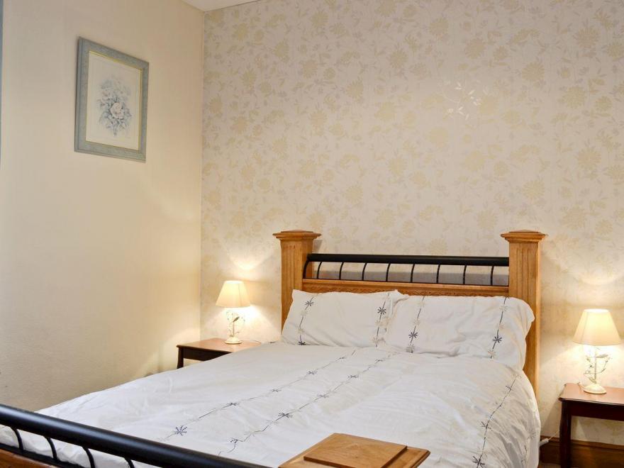 Old Barn Farm Cottage - CC539048