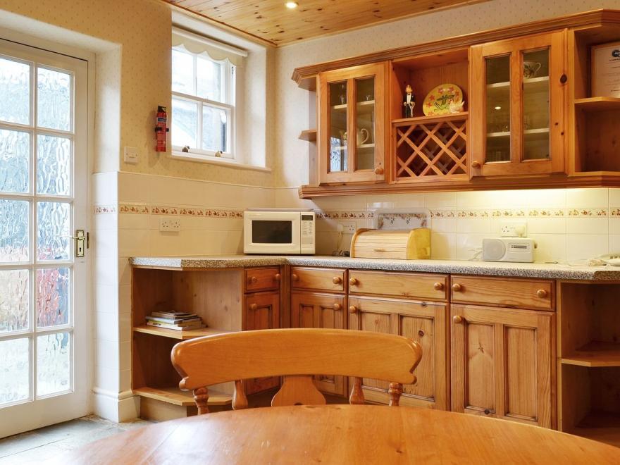 1 Catherine Cottages