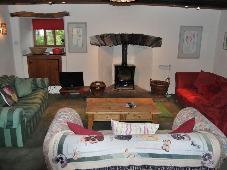 Thwaite Bridge House**coniston