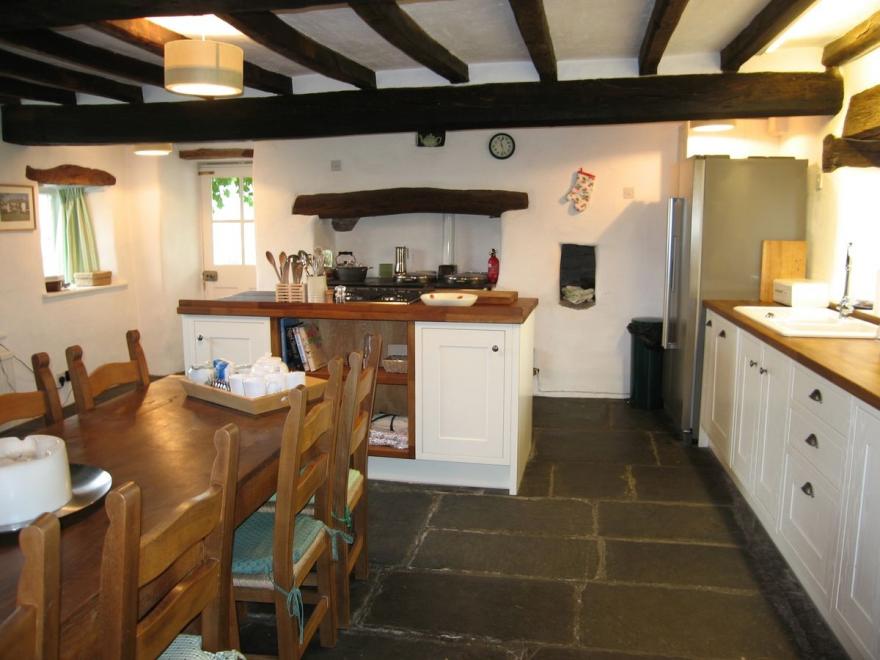 Thwaite Bridge House**coniston