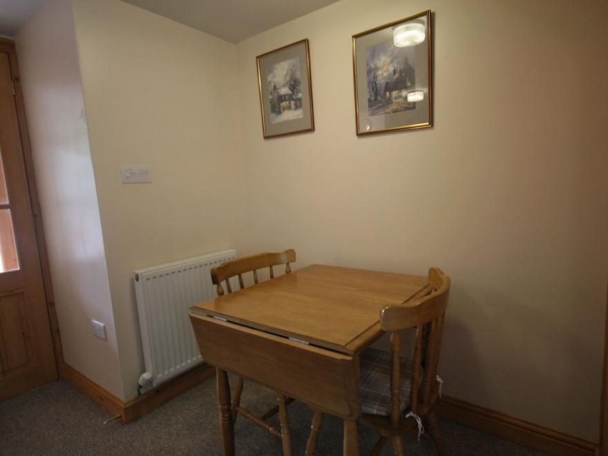 Blacksmith's Cottage High Hawkser