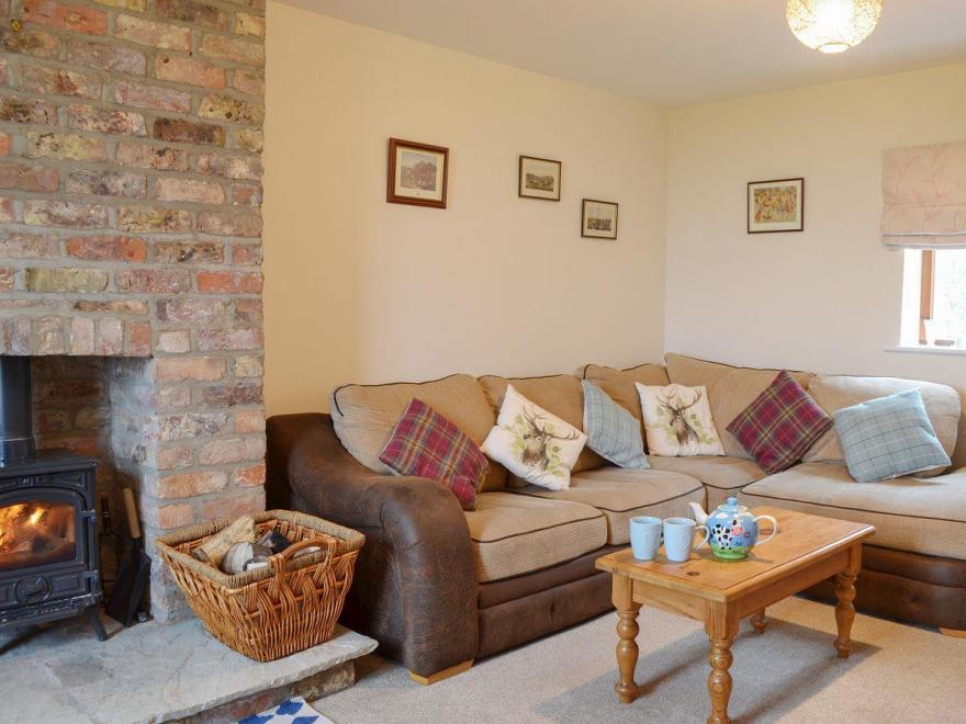 Enthorpe Wood Cottage