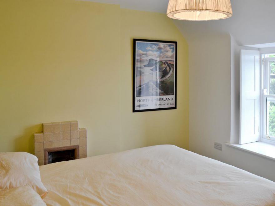 Farne View (Was 8 Middleton Cottages)