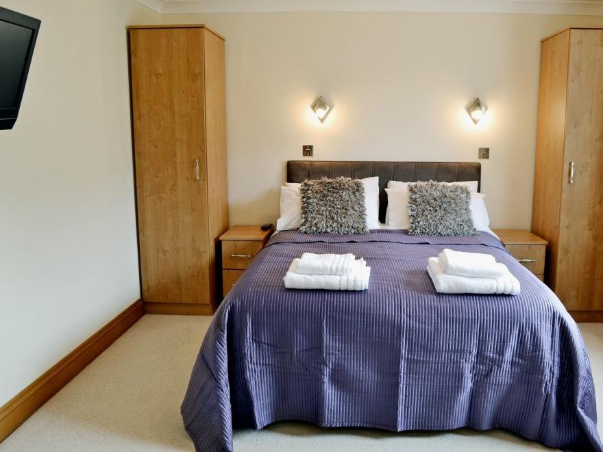 Appletree Apt. No. 2. - Bramley