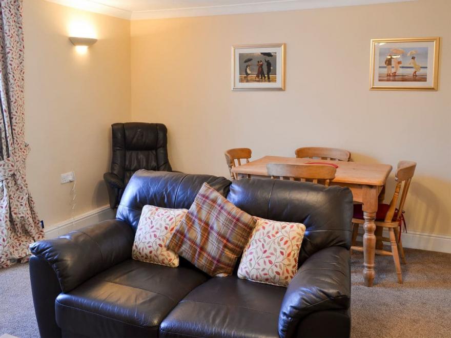 Paikes Lane Apartment