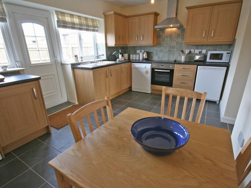 Roman Well Cottage Harlow Hill