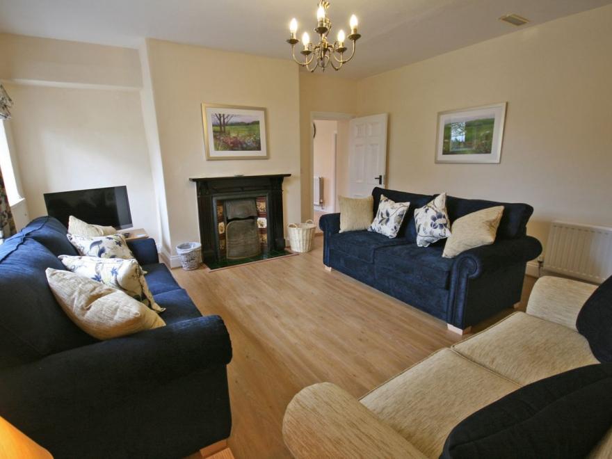 Harlow Hill Farmhouse Harlow Hill