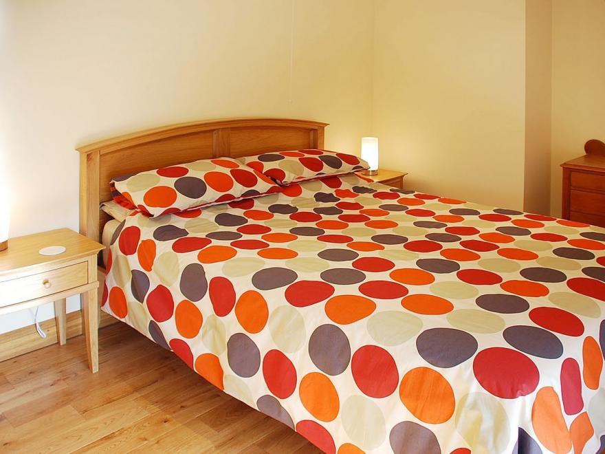 Lean Low Holiday Cottage