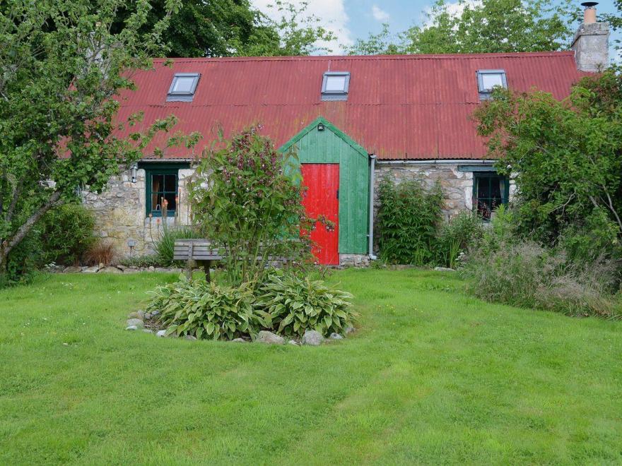 Red Roof Cottage