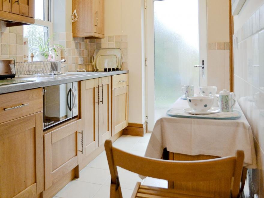 Cwrt-Y-Cadno Trimsaran