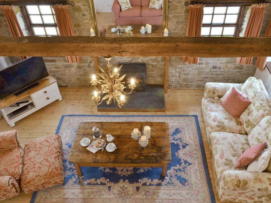 Gwynion Llethri Barn