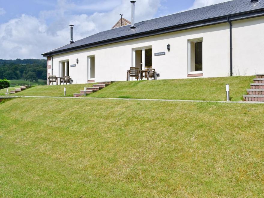 Chestnut Cottage - SXXO